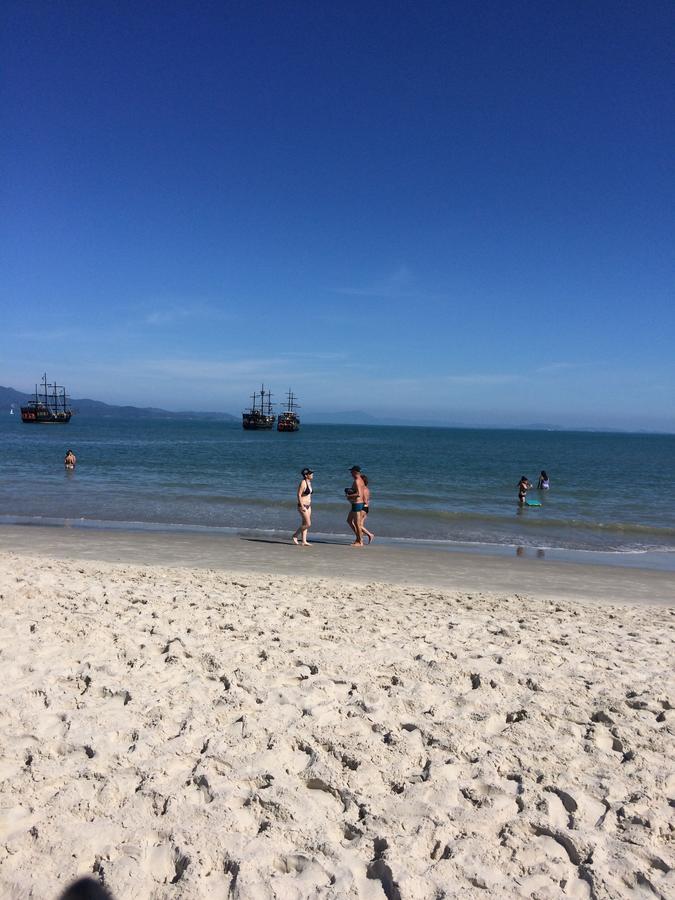 Florianópolis Lindo Apto, 50Metros Do Mar, Ideal Para Familias מראה חיצוני תמונה